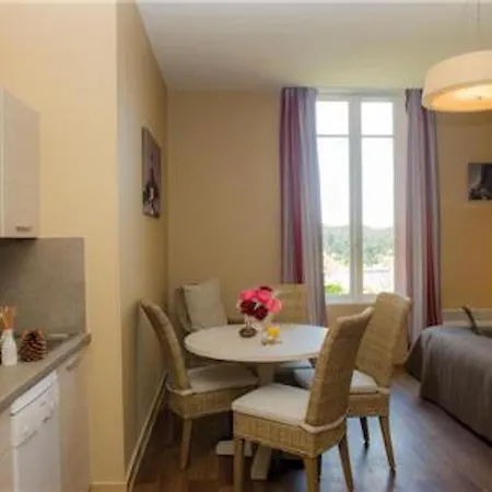 Appartement Beautiful Regina - 2 4 People *