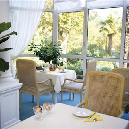 Appartement Beautiful Regina - 2 4 People *